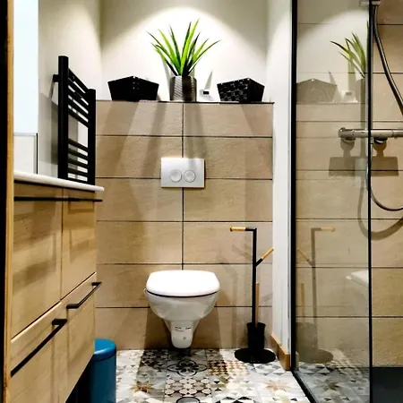Apartment Eden Roc I - Tres Beau Studio, Renove Et Pratique D'utilisation Mae-1303